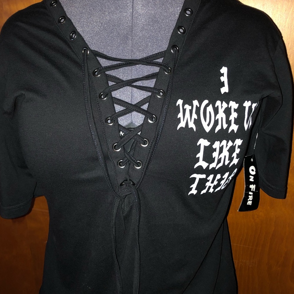 I WOKE UP LIKE THIS FLAWLESS! Sexy lace up T 🔥